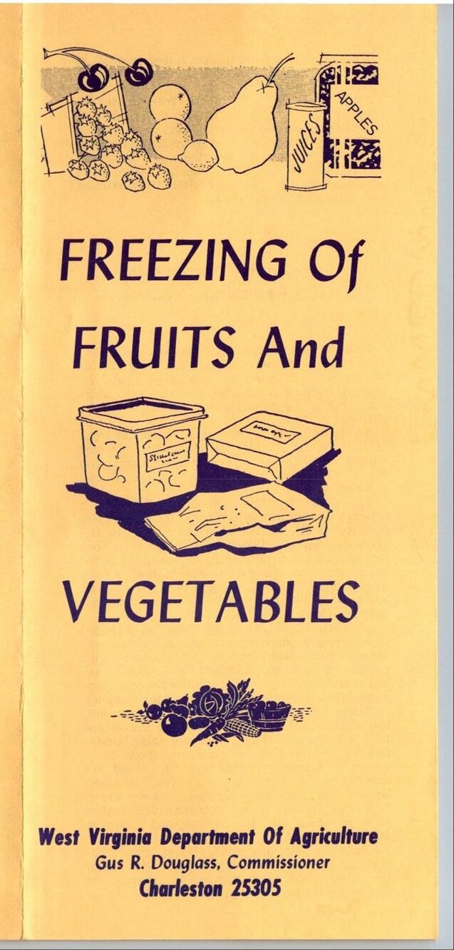 c1960s West Virginia Freezing Fruits Vegetables Pamphlet Guide WV Dept Ag Vtg